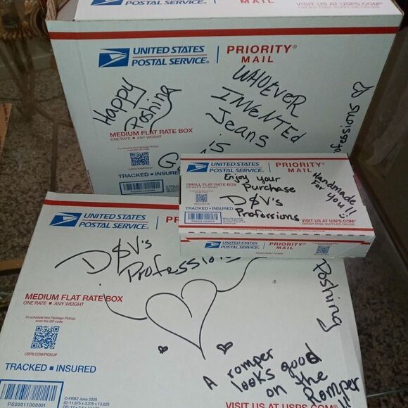 Closet Mystery sale   - Picture 5 of 9